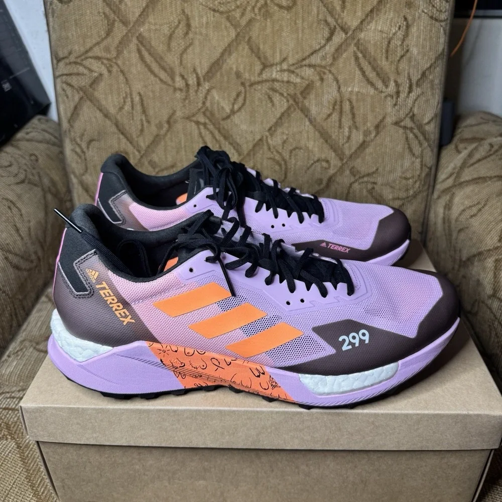 Size‎ 12.5 - Adidas Terrex Agravic Ultra Trail Breast Cancer Awareness